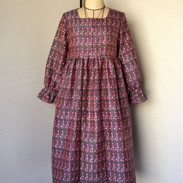 Kimono服 春色紬のフォークロアワンピース ハンドメイドマーケット Minne Kimono服 春色紬のフォークロアワンピース ハンドメイドマーケット Minne