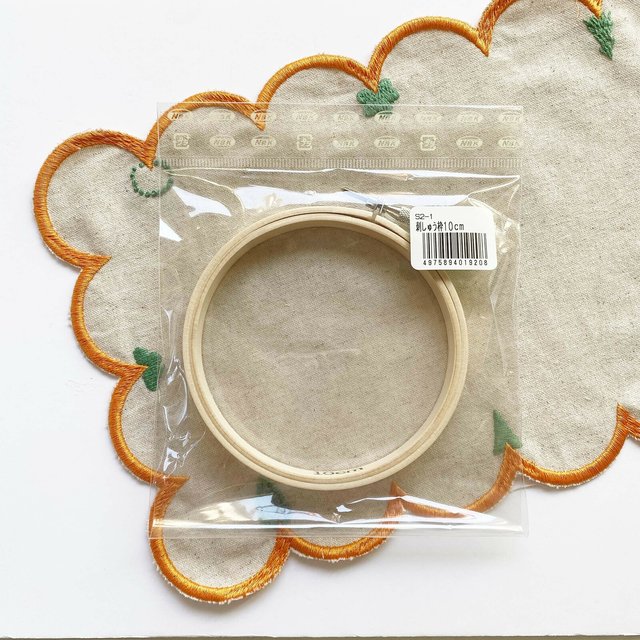 木の刺繍枠 8cm Minne 日本最大級のハンドメイド 手作り通販サイト