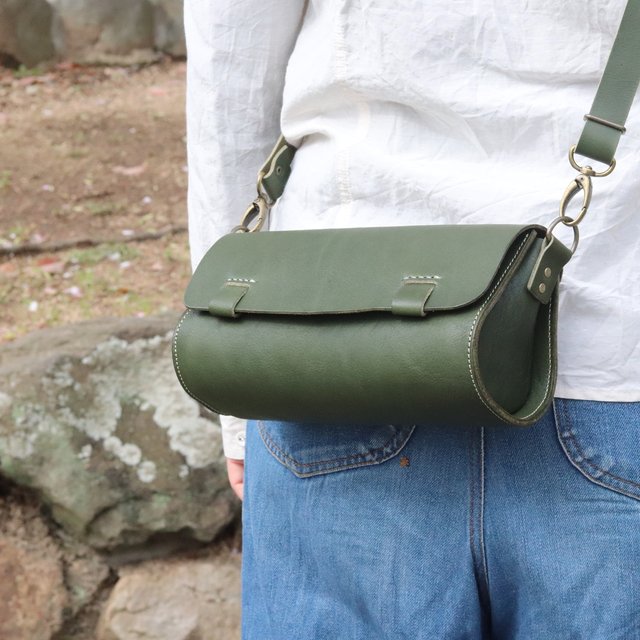 長財布とスマホが入るショルダーバッグ Nshショルダーバッグ グリーン Minne 日本最大級のハンドメイド 手作り通販サイト 長財布とスマホが入るショルダーバッグ Nshショルダーバッグ グリーン Minne 日本最大級のハンドメイド 手作り通販サイト