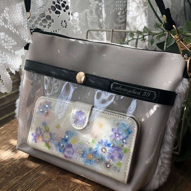 新作 ちょこっとお出掛けに 入れたままスマホ操作も出来るコンパクトファーショルダー ベージュ ハンドメイドマーケット Minne 新作 ちょこっとお出掛けに 入れたままスマホ操作も出来るコンパクトファーショルダー ベージュ ハンドメイドマーケット Minne