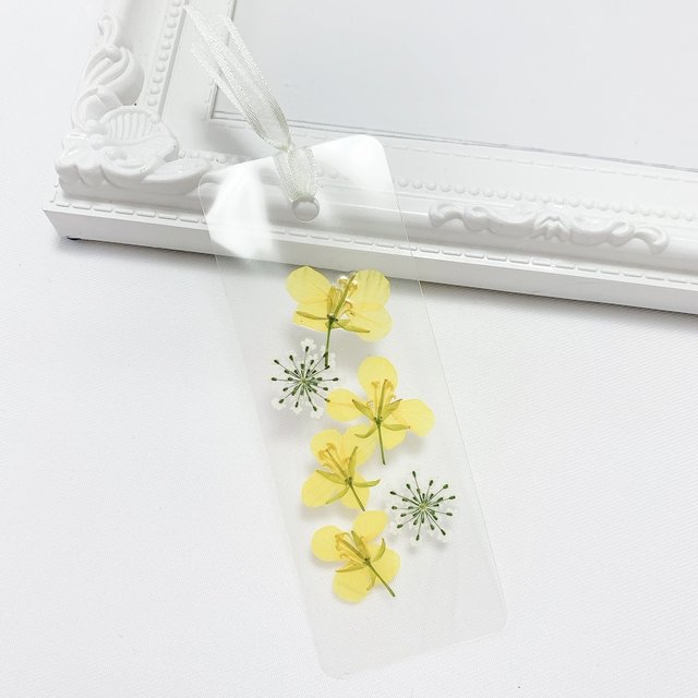 押し花しおり 両面かわいいクリアタイプ 菜の花 レースフラワー Minne 日本最大級のハンドメイド 手作り通販サイト