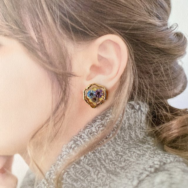 かすみ草のドライフラワーレジンイヤリング ピアス 母の日 プレゼント ギフト お呼ばれ デート ウェディング 結婚式 入学式 お出かけ ハンドメイドマーケット Minne かすみ草のドライフラワーレジンイヤリング ピアス 母の日 プレゼント ギフト お呼ばれ デート ウェディング 結婚式 入学式 お出かけ ハンドメイドマーケット Minne