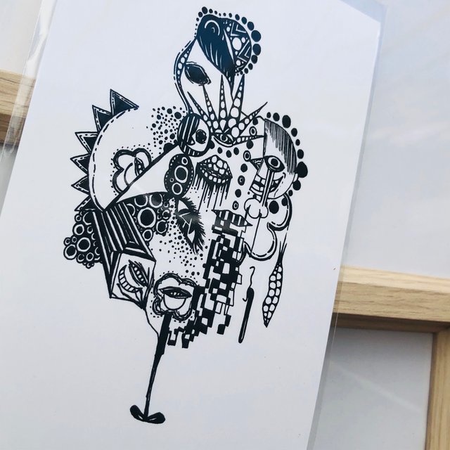 額縁付き 白 こわい花 ボールペン画 ハンドメイドマーケット Minne 額縁付き 白 こわい花 ボールペン画 ハンドメイドマーケット Minne