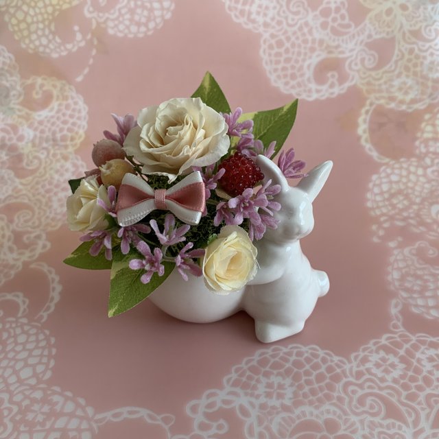 プリザーブドフラワー うさぎの花カゴ ハンドメイドマーケット Minne プリザーブドフラワー うさぎの花カゴ ハンドメイドマーケット Minne