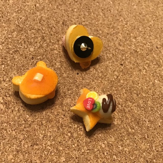 かわいい スイーツ画鋲 パンケーキ 3点セット ハンドメイドマーケット Minne かわいい スイーツ画鋲 パンケーキ 3点セット ハンドメイドマーケット Minne