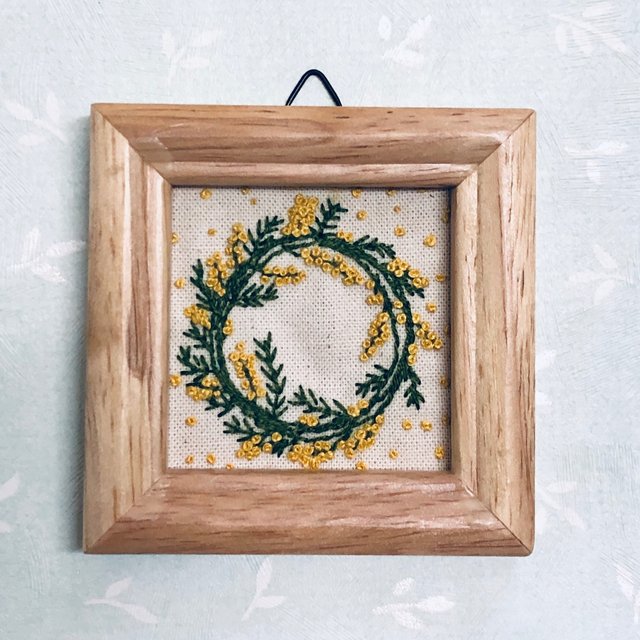 刺繍フレーム ミモザ 壁飾り インテリア雑貨 Minne 日本最大級のハンドメイド 手作り通販サイト 刺繍フレーム ミモザ 壁飾り インテリア雑貨 Minne 日本最大級のハンドメイド 手作り通販サイト