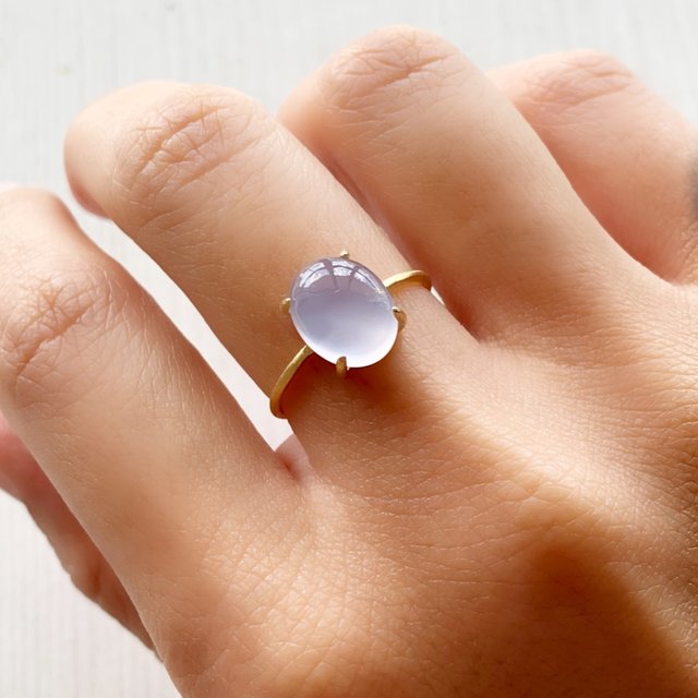 天然石 ナミビア産 天然色ブルーカルセドニー 爪留めリング 指輪 | minne 日本最大級のハンドメイド・手作り通販サイト