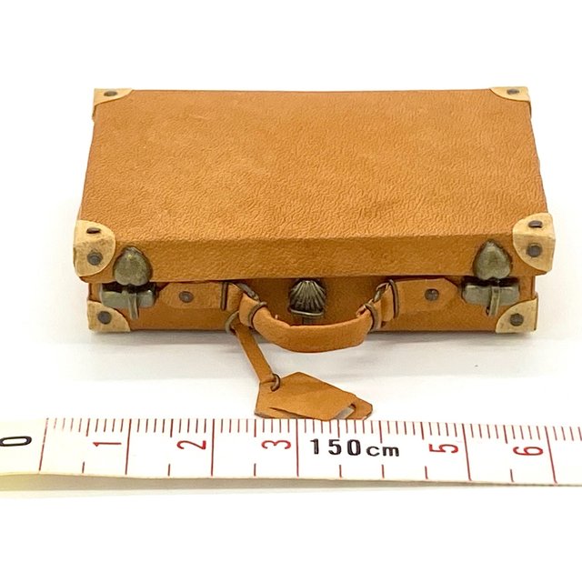 1 6 ミニチュア革トランク キャメル Minne 日本最大級のハンドメイド 手作り通販サイト 1 6 ミニチュア革トランク キャメル Minne 日本最大級のハンドメイド 手作り通販サイト