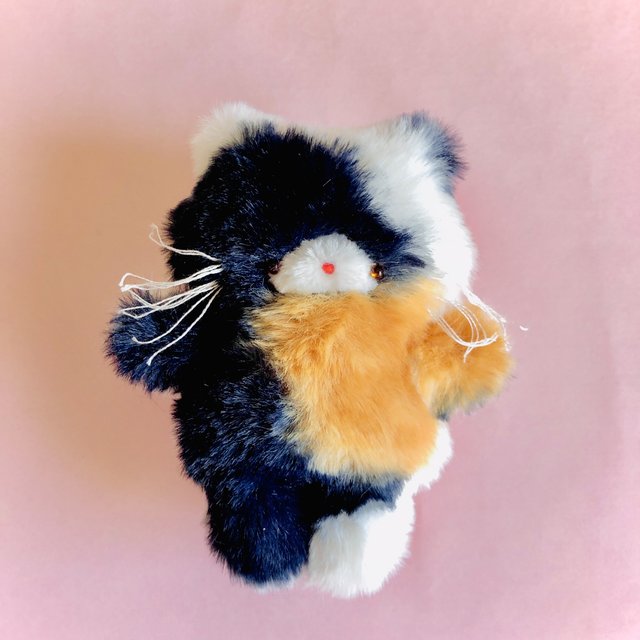 ネコ ぬいぐるみ フワフワ三毛猫さん 手のひらサイズのぬいぐるみ ハンドメイドマーケット Minne ネコ ぬいぐるみ フワフワ三毛猫さん 手のひらサイズのぬいぐるみ ハンドメイドマーケット Minne