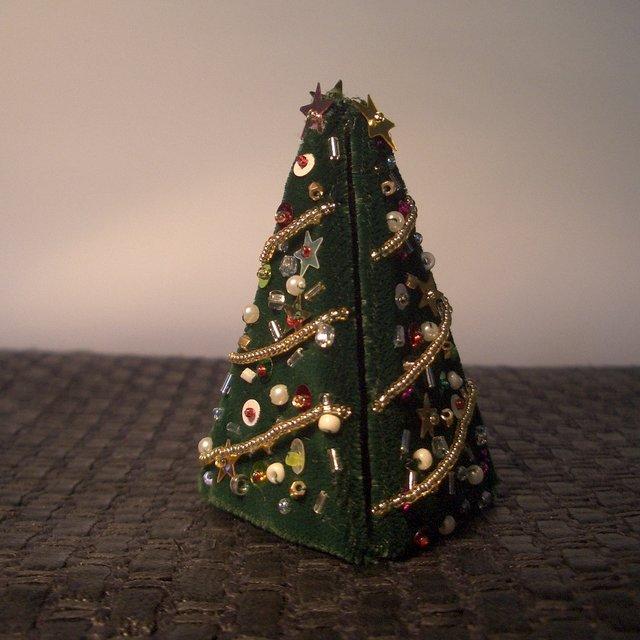 クリスマスブローチ ハンドメイドマーケット Minne クリスマスブローチ ハンドメイドマーケット Minne