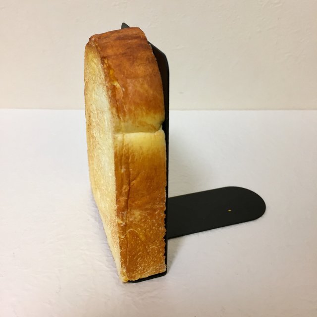 食品サンプル ミニ食パンのブックスタンド ハンドメイドマーケット Minne 食品サンプル ミニ食パンのブックスタンド ハンドメイドマーケット Minne