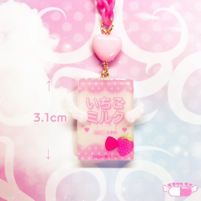 ゆめかわいい いちごミルクネックレス ハンドメイドマーケット Minne ゆめかわいい いちごミルクネックレス ハンドメイドマーケット Minne