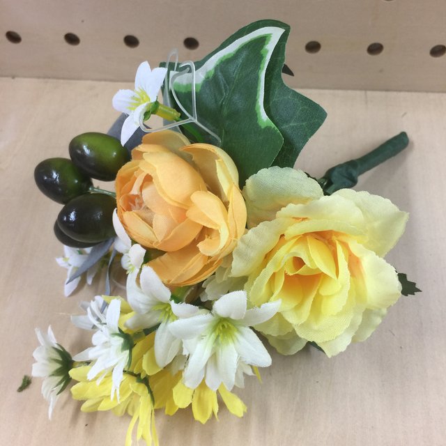 黄色い花とオリーブの花束 Minne 日本最大級のハンドメイド 手作り通販サイト 黄色い花とオリーブの花束 Minne 日本最大級のハンドメイド 手作り通販サイト