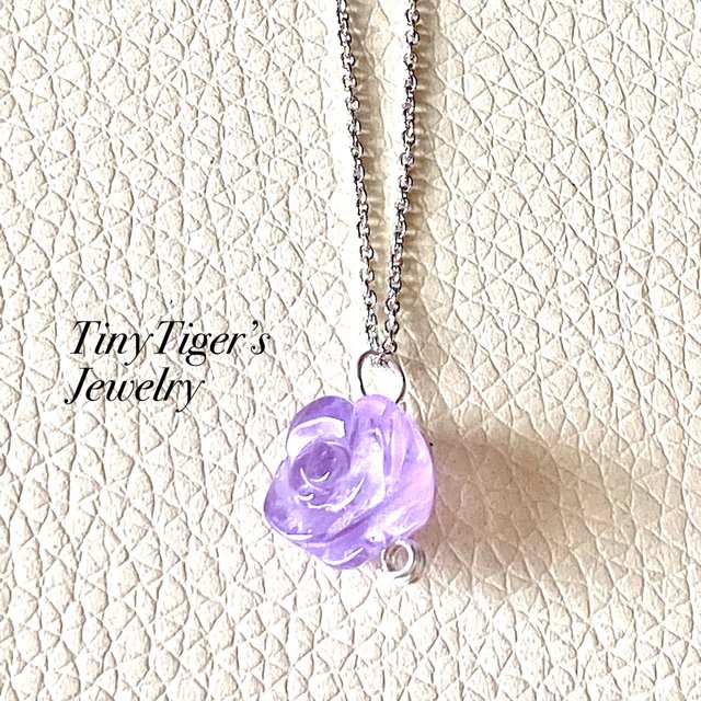 ジュエリー ラベンダーアメジストの薔薇のシルバーネックレス Silver925 Ca ハンドメイドマーケット Minne ジュエリー ラベンダーアメジストの薔薇のシルバーネックレス Silver925 Ca ハンドメイドマーケット Minne