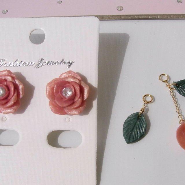 2weyピアス テラコッタの薔薇 花びら揺れる イヤリング アシンメトリー 粘土 送料無料 051 ハンドメイドマーケット Minne 2weyピアス テラコッタの薔薇 花びら揺れる イヤリング アシンメトリー 粘土 送料無料 051 ハンドメイドマーケット Minne