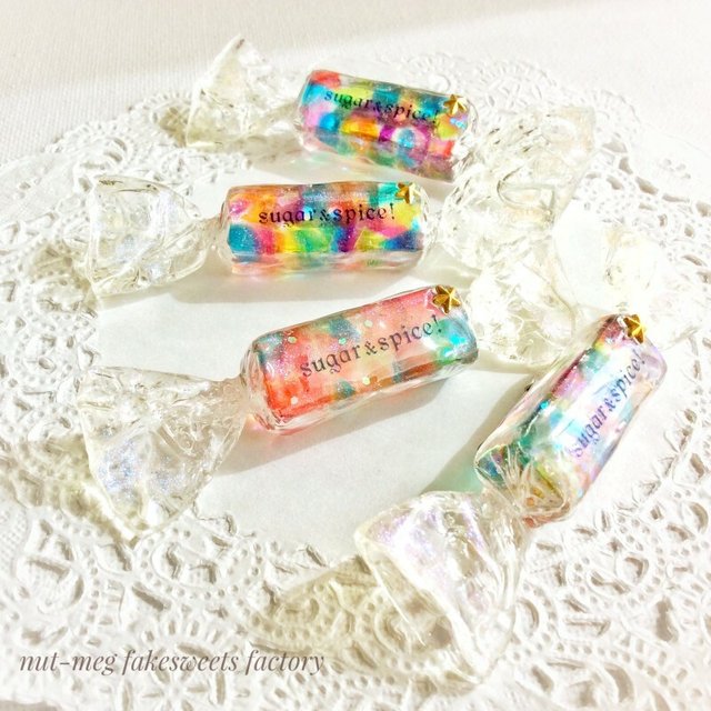 Sale 虹色レジンのキャンディブローチ Minne 日本最大級のハンドメイド 手作り通販サイト Sale 虹色レジンのキャンディブローチ Minne 日本最大級のハンドメイド 手作り通販サイト
