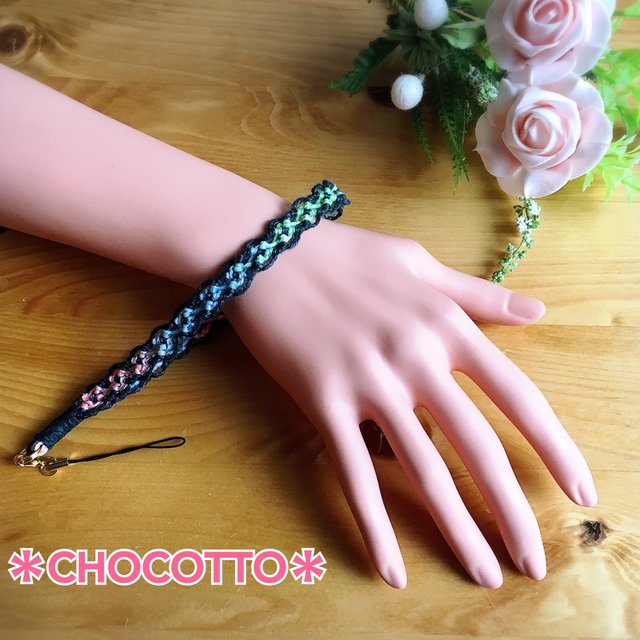 手にかけると綺麗 色を楽しむヘンプのハンドストラップ 56 ハンドメイドマーケット Minne 手にかけると綺麗 色を楽しむヘンプのハンドストラップ 56 ハンドメイドマーケット Minne