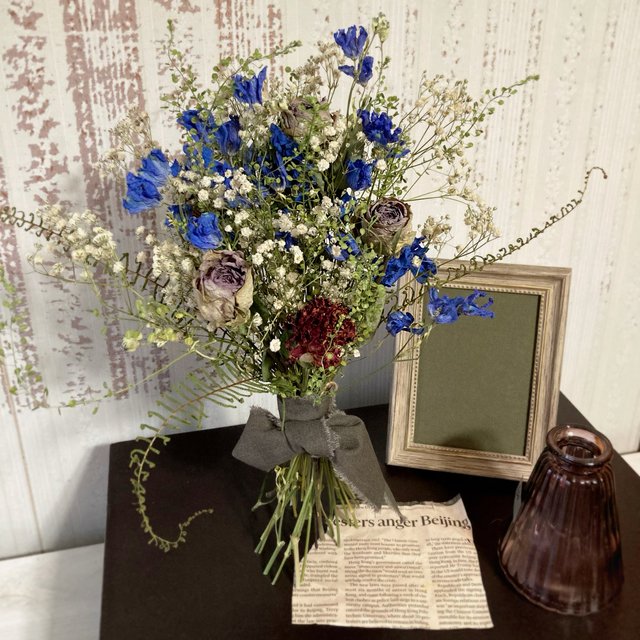 ドライフラワーブーケ たっぷりデルフィニウムとかすみ草 シックなバラ ゚スタンドブーケ Natural 敬老の日 フラワーギフト お誕生日 プレゼント お祝い 花束 植物インテリア スワッグ ハンドメイドマーケット Minne ドライフラワーブーケ たっぷりデルフィニウムとかすみ草 シックなバラ ゚スタンドブーケ Natural 敬老の日 フラワーギフト お誕生日 プレゼント お祝い 花束 植物インテリア スワッグ ハンドメイドマーケット Minne