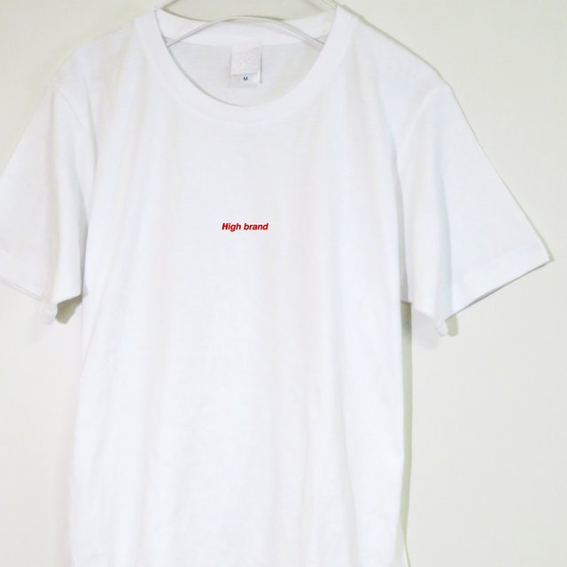 おしゃれ ハイブランドのtシャツ ホワイト クルーネックtシャツ ユニセックス ハンドメイドマーケット Minne おしゃれ ハイブランドのtシャツ ホワイト クルーネックtシャツ ユニセックス ハンドメイドマーケット Minne