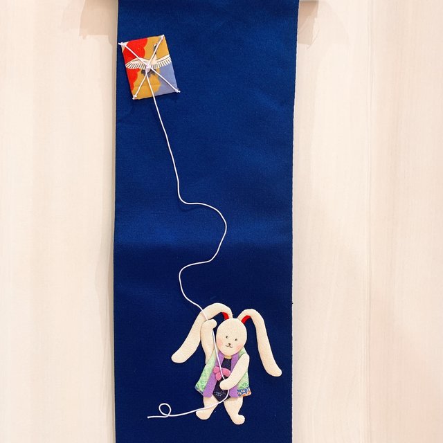 正月飾り うさぎの凧揚げ Minne 日本最大級のハンドメイド 手作り通販サイト