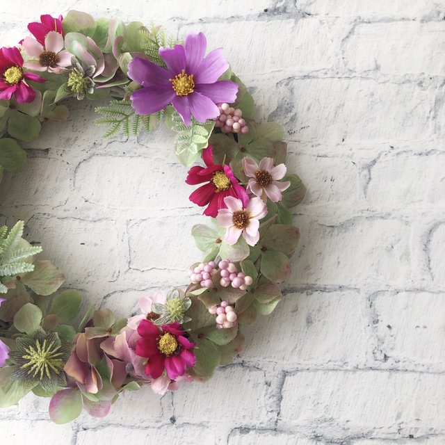 コスモスと秋ピンクの花たちのリース 29cm ハンドメイドマーケット Minne コスモスと秋ピンクの花たちのリース 29cm ハンドメイドマーケット Minne
