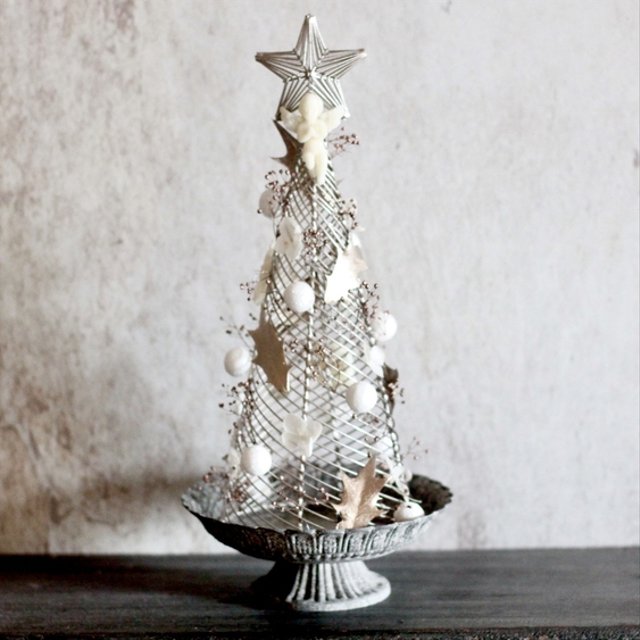 クリスマス シルバーワイヤーのクリスマスツリー ハンドメイドマーケット Minne クリスマス シルバーワイヤーのクリスマスツリー ハンドメイドマーケット Minne