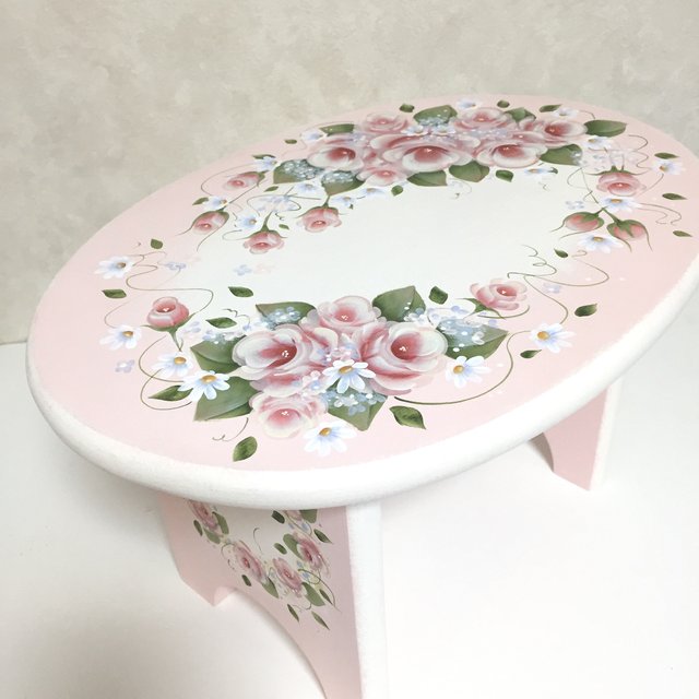 訳アリ商品 トールペイント バラの木製スツール 花台 ハンドメイドマーケット Minne 訳アリ商品 トールペイント バラの木製スツール 花台 ハンドメイドマーケット Minne