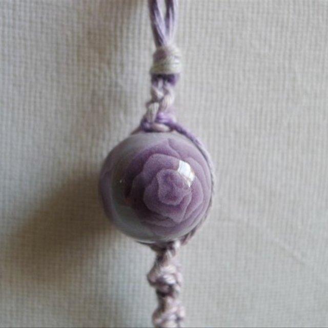 紫薔薇のヘンプ編みストラップ