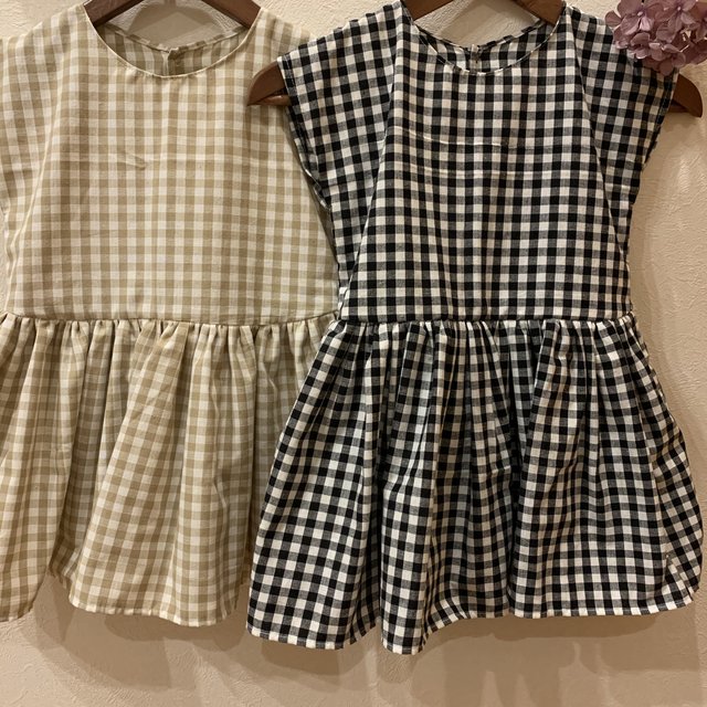 ぽぽちゃんとおそろい ギンガムチェックワンピース 黒 ベージュセット ハンドメイドマーケット Minne ぽぽちゃんとおそろい ギンガムチェックワンピース 黒 ベージュセット ハンドメイドマーケット Minne