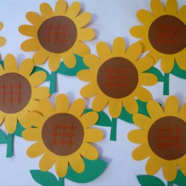 壁面飾り 夏のお花 ひまわり ハンドメイドマーケット Minne