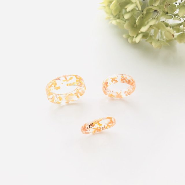 金木犀香るボリュームリング ドライフラワー オレンジ ゴールド かわいい クリア レジン 指輪 ボリューム 薄 春 夏 秋 冬 平打 薄 誕生日 クリスマス プレゼント キンモクセイ きんもくせい ハンドメイドマーケット Minne 金木犀香るボリュームリング ドライフラワー オレンジ ゴールド かわいい クリア レジン 指輪 ボリューム 薄 春 夏 秋 冬 平打 薄 誕生日 クリスマス プレゼント キンモクセイ きんもくせい ハンドメイドマーケット Minne