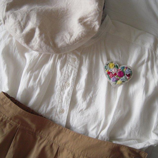 再 花とハートの刺繍ブローチ 357 Flowers In Heart Brooch ハンドメイドマーケット Minne 再 花とハートの刺繍ブローチ 357 Flowers In Heart Brooch ハンドメイドマーケット Minne
