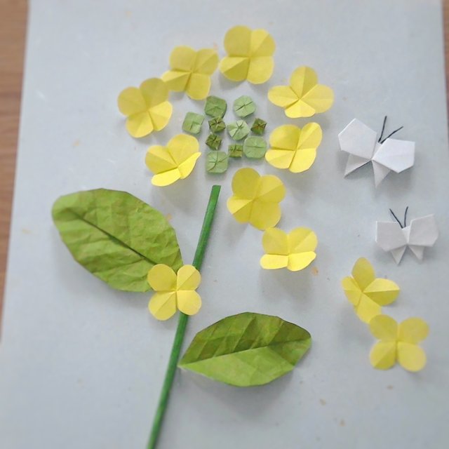 折り紙 菜の花とモンシロチョウ Minne 日本最大級のハンドメイド 手作り通販サイト 折り紙 菜の花とモンシロチョウ Minne 日本最大級のハンドメイド 手作り通販サイト