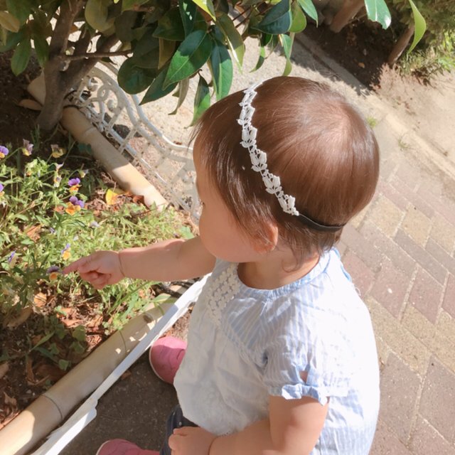 送料込 すずらん柄ケミカルレースのヘアバンド 赤ちゃんベビーヘアバンド Minne 日本最大級のハンドメイド 手作り通販サイト 送料込 すずらん柄ケミカルレースのヘアバンド 赤ちゃんベビーヘアバンド Minne 日本最大級のハンドメイド 手作り通販サイト