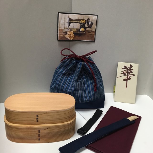 マスク贈答中 六点セット 箸 箸袋 天然杉木肌わっぱ 弁当箱二段大 着物リメイク紬 メンズバッグ 行楽弁当箱わっぱ 箸入れ 和柄バッグ メンズ小物入れ 財布バッグ ゴムバンド 風呂敷 ハンドメイドマーケット Minne マスク贈答中 六点セット 箸 箸袋 天然杉木肌わっぱ 弁当箱二段大 着物リメイク紬 メンズバッグ 行楽弁当箱わっぱ 箸入れ 和柄バッグ メンズ小物入れ 財布バッグ ゴムバンド 風呂敷 ハンドメイドマーケット Minne