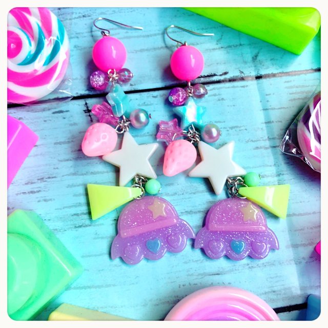 ゆめかわいい ギャラクシーピアス ハンドメイドマーケット Minne ゆめかわいい ギャラクシーピアス ハンドメイドマーケット Minne