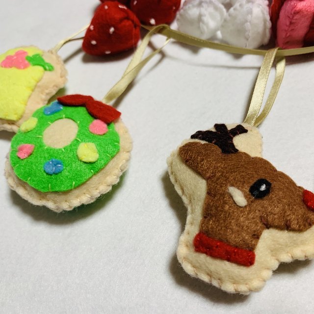 受注制作フェルトままごと クリスマスケーキ オーナメント ハンドメイドマーケット Minne 受注制作フェルトままごと クリスマスケーキ オーナメント ハンドメイドマーケット Minne
