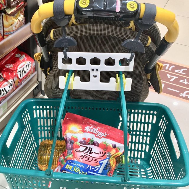 新色追加 ベビーカー 車イス カートに バスケットホルダー キョロキョロ目玉シール付 Minne 日本最大級のハンドメイド 手作り通販サイト 新色追加 ベビーカー 車イス カートに バスケットホルダー キョロキョロ目玉シール付 Minne 日本最大級のハンドメイド 手作り通販サイト