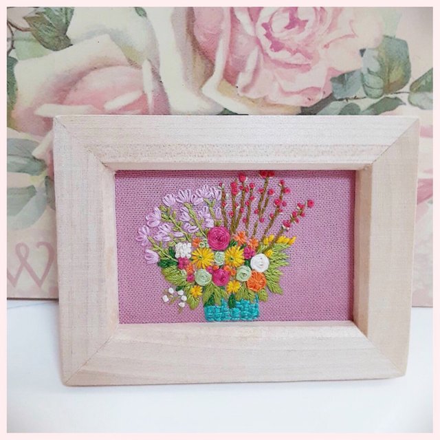 刺繍フレーム お花の刺繍 桃の花 花束アレンジ 壁飾り インテリア雑貨 ハンドメイド Minne 日本最大級のハンドメイド 手作り通販サイト 刺繍フレーム お花の刺繍 桃の花 花束アレンジ 壁飾り インテリア雑貨 ハンドメイド Minne 日本最大級のハンドメイド 手作り通販サイト