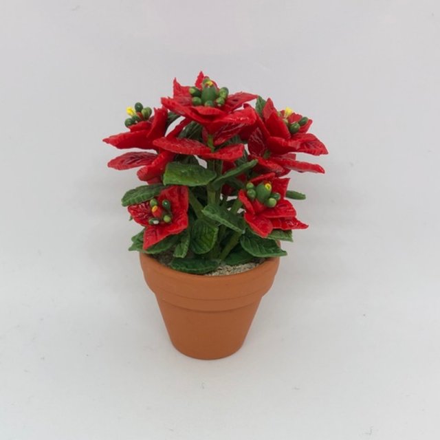 ポインセチア C 粘土の花鉢 ミニチュア Minne 日本最大級のハンドメイド 手作り通販サイト ポインセチア C 粘土の花鉢 ミニチュア Minne 日本最大級のハンドメイド 手作り通販サイト