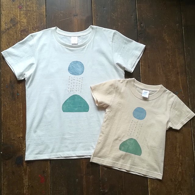 春の雨 Tシャツ 受注生産 手刷り 手縫い 150 160 G S G M G L S M L Size Minne 日本最大級のハンドメイド 手作り通販サイト 春の雨 Tシャツ 受注生産 手刷り 手縫い 150 160 G S G M G L S M L Size Minne 日本最大級のハンドメイド 手作り通販サイト