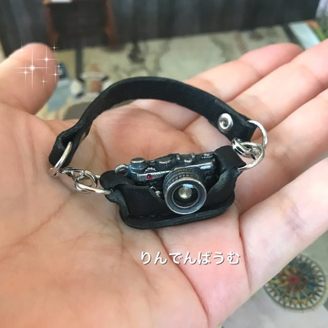 再再再再販 ミニチュアカメラストラップ オビツ11サイズ黒 Minne 日本最大級のハンドメイド 手作り通販サイト 再再再再販 ミニチュアカメラストラップ オビツ11サイズ黒 Minne 日本最大級のハンドメイド 手作り通販サイト