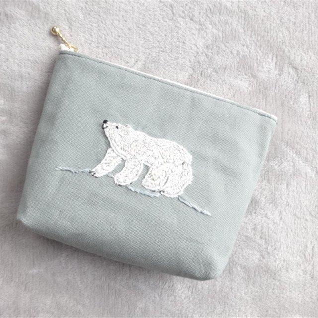 しろくま手刺繍ポーチ ハンドメイドマーケット Minne しろくま手刺繍ポーチ ハンドメイドマーケット Minne