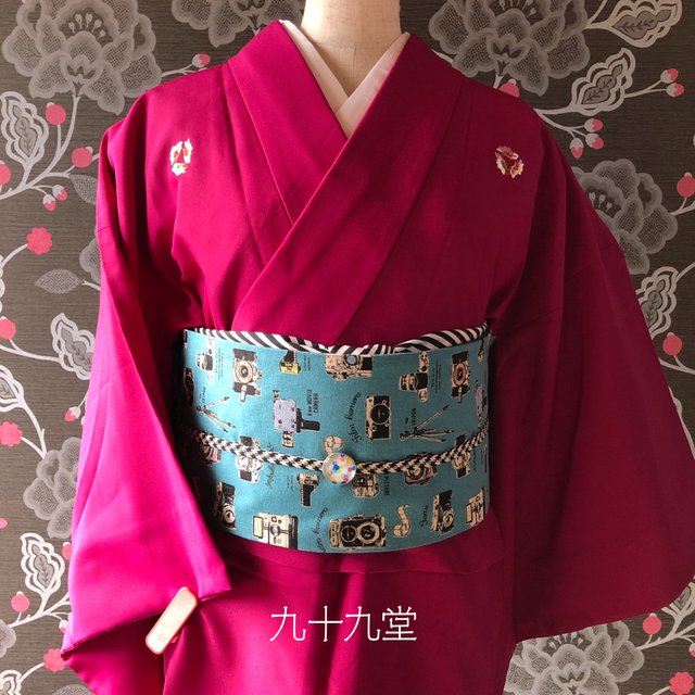 一体型のお太鼓作り帯　レトロ　カメラ柄　付け帯　文化帯　簡易帯　名古屋帯　一体型　カジュアル着物　kimono 着物　和服　和装