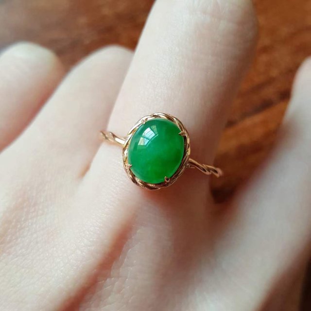訳あり】 本翡翠リング 指輪 ミャンマー産 一点陽緑 可愛い 