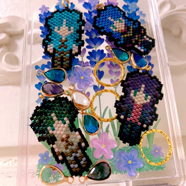 オーダーメイド オリジナルでキャラクターや推しのビーズチャームを製作いたします ハンドメイドマーケット Minne オーダーメイド オリジナルでキャラクターや推しのビーズチャームを製作いたします ハンドメイドマーケット Minne