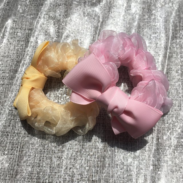 ふわふわリボンシュシュ 普通サイズ ハンドメイドマーケット Minne ふわふわリボンシュシュ 普通サイズ ハンドメイドマーケット Minne