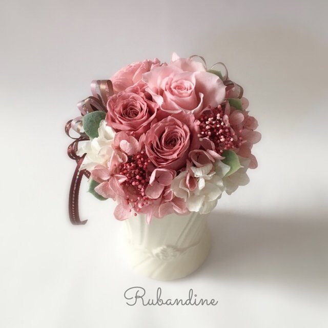 プリザーブドフラワー 花束のようなアレンジ レトロピンク ウェディング 結婚祝い フラワーギフト ハンドメイドマーケット Minne プリザーブドフラワー 花束のようなアレンジ レトロピンク ウェディング 結婚祝い フラワーギフト ハンドメイドマーケット Minne