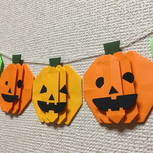 折り紙のハロウィンガーランド Minne 日本最大級のハンドメイド 手作り通販サイト 折り紙のハロウィンガーランド Minne 日本最大級のハンドメイド 手作り通販サイト