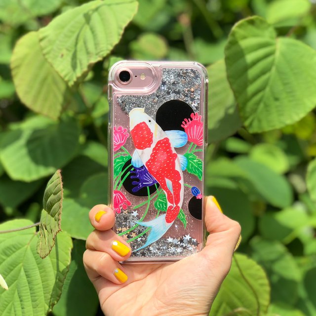 キラキラと泳ぐ鯉 Iphone グリッターケース シルバースター ハンドメイドマーケット Minne キラキラと泳ぐ鯉 Iphone グリッターケース シルバースター ハンドメイドマーケット Minne